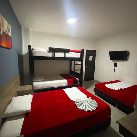 Hotel America 52 Rionegro Exterior photo