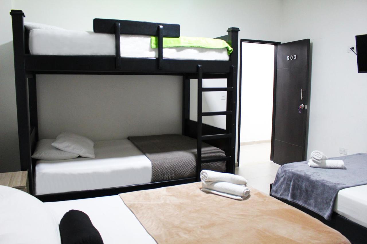 Hotel America 52 Rionegro Exterior photo