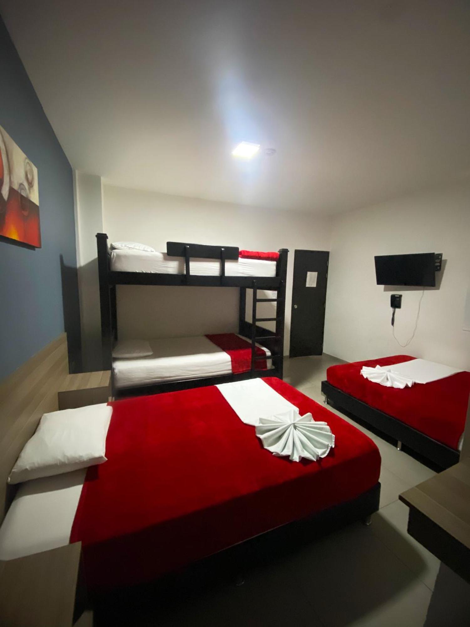 Hotel America 52 Rionegro Exterior photo