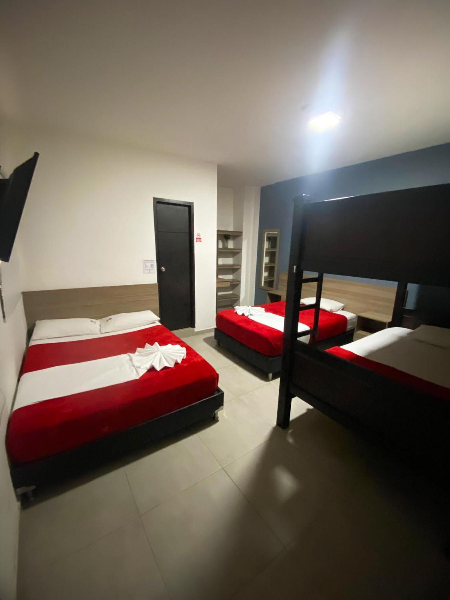 Hotel America 52 Rionegro Exterior photo
