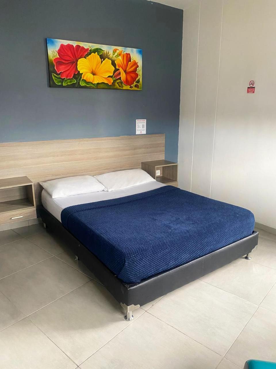 Hotel America 52 Rionegro Exterior photo