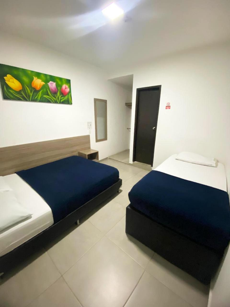 Hotel America 52 Rionegro Exterior photo